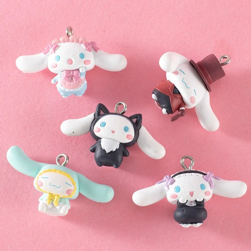 

Anime Figure Cinnamoroll Melody Kuromi Sanrio Kawaii Doll Children Birthday DIY Decoration Kids Toy Gift Bag Pendant Keychain