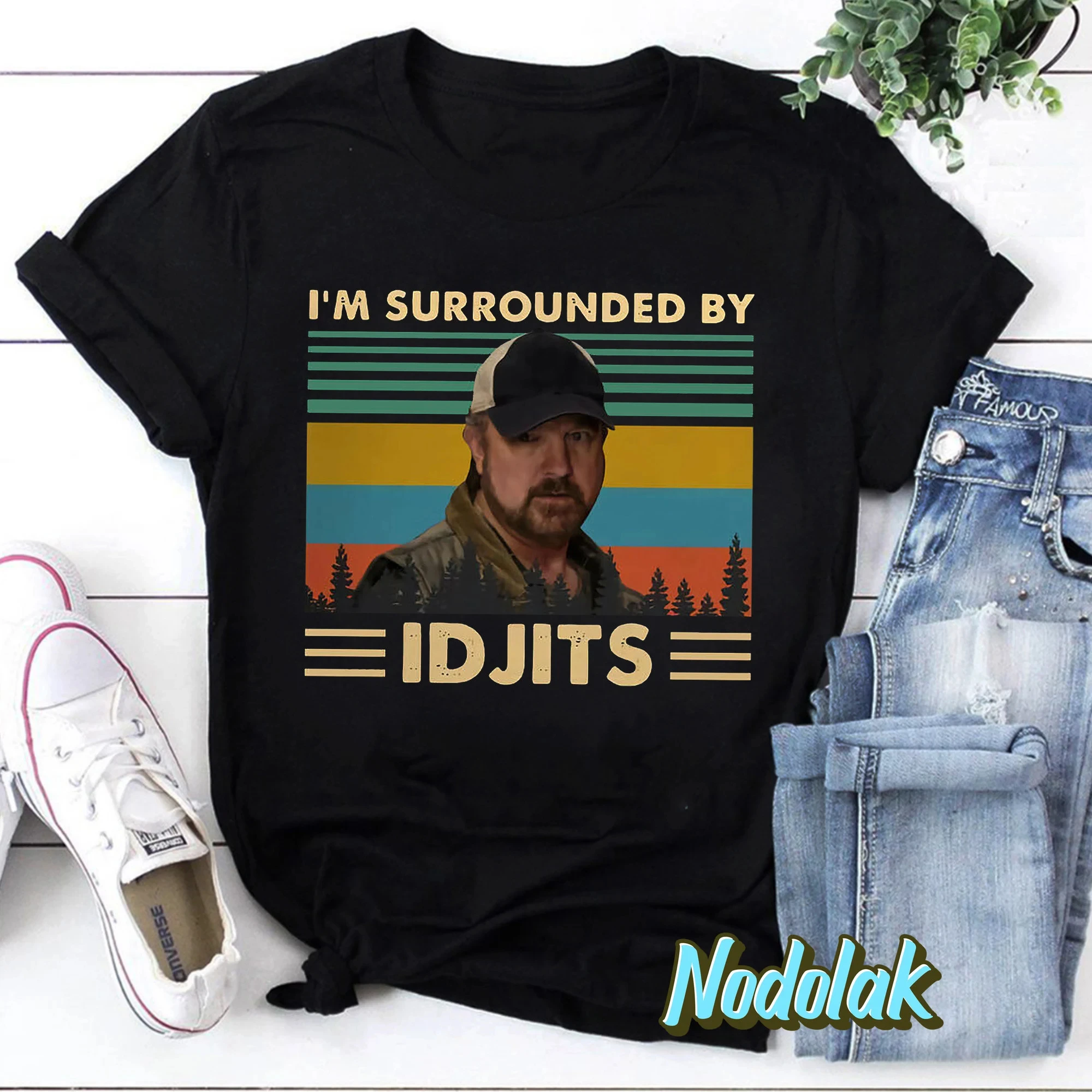 �Supernatural“ „I'm Surrounded By A Bunch of Idiots“ Retro Idiot T-Shirt Bobby Singer T-Shirt, „Supernatural“ Idioten-T-Shirt