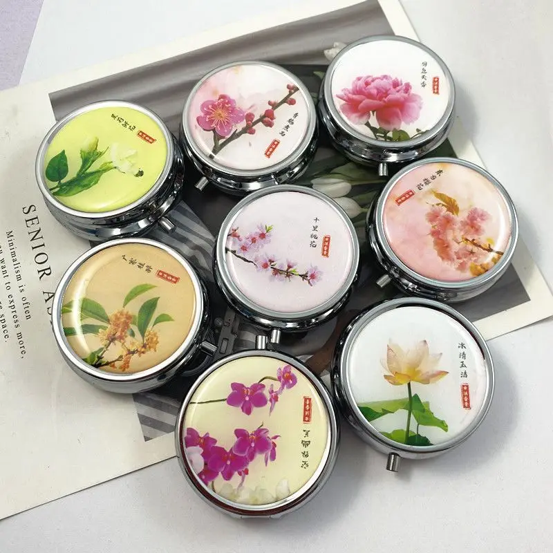 

Lipstick Packaging Circular Metal Medicine Box Peach Blossom Rose Flower Flower Fragrance Lipstick Box
