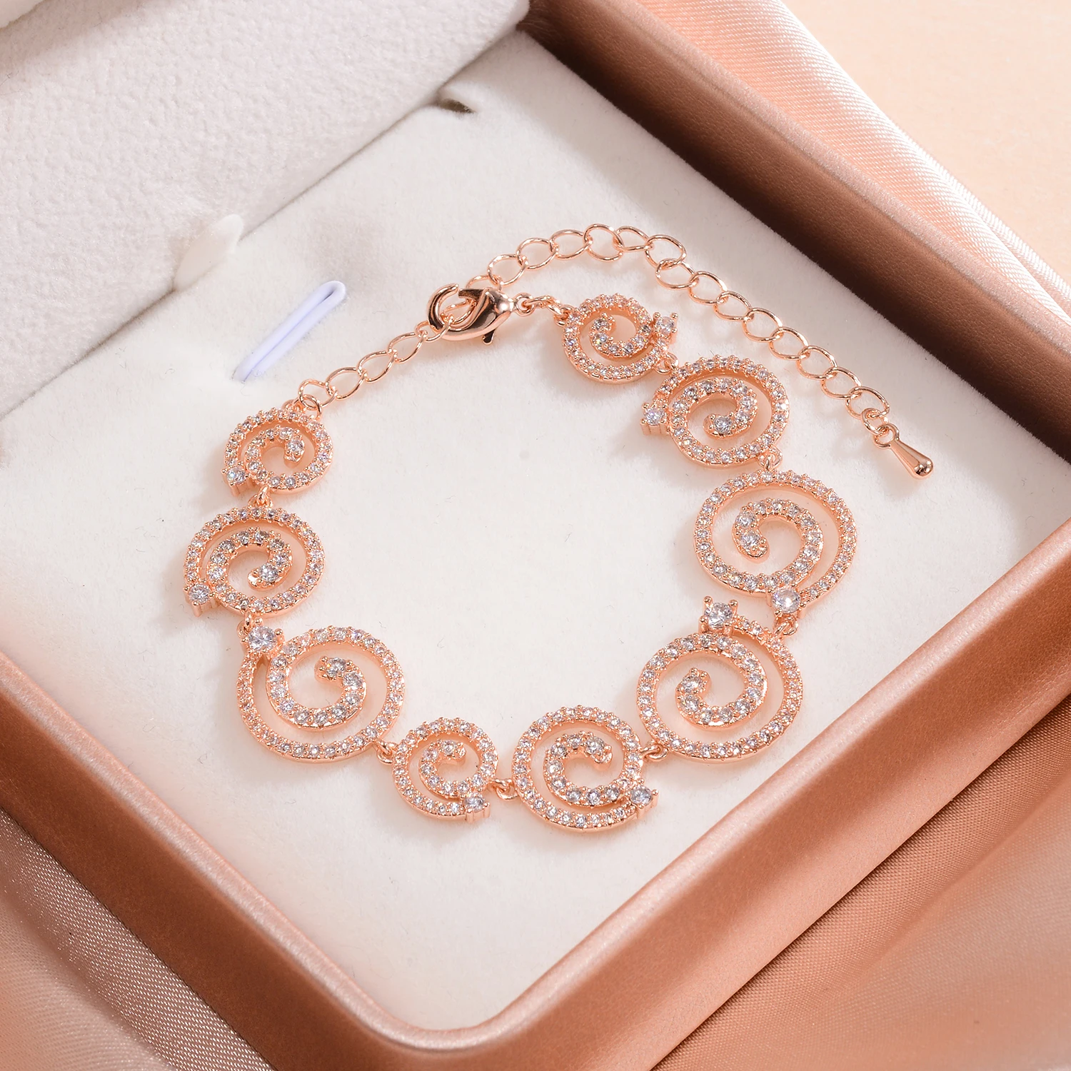 Round Disc Copper Wrist Bracelet with Cubic Zircon 2022 New Trend Fashion Jewelry for Women Girls