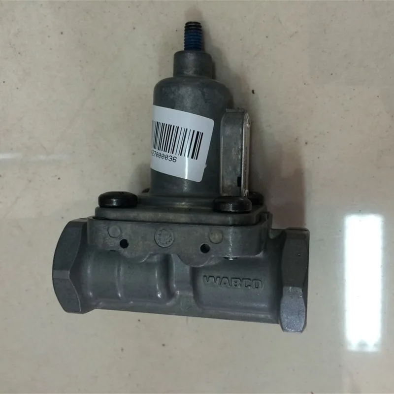 WG9000360556 Overflow Valve 0.7MPA Backflow Free Used For CNHTC SINOTRUK HOWO T7H T5G SITRAK Brake Gas Pipe Anti-backflow Valve
