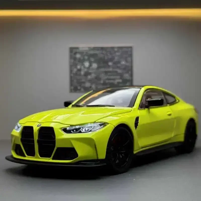 سبيكة بمقياس 1:24 لسيارة BMW M4 الرياضية، نموذج مح...