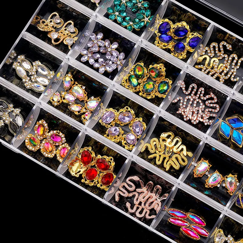 

6 Grid Mixed Diamond Alloy Rhinestone Nail Art Decoration Glass Crystal Gems Luxury Jewelry Nail Art Decoration Accessories