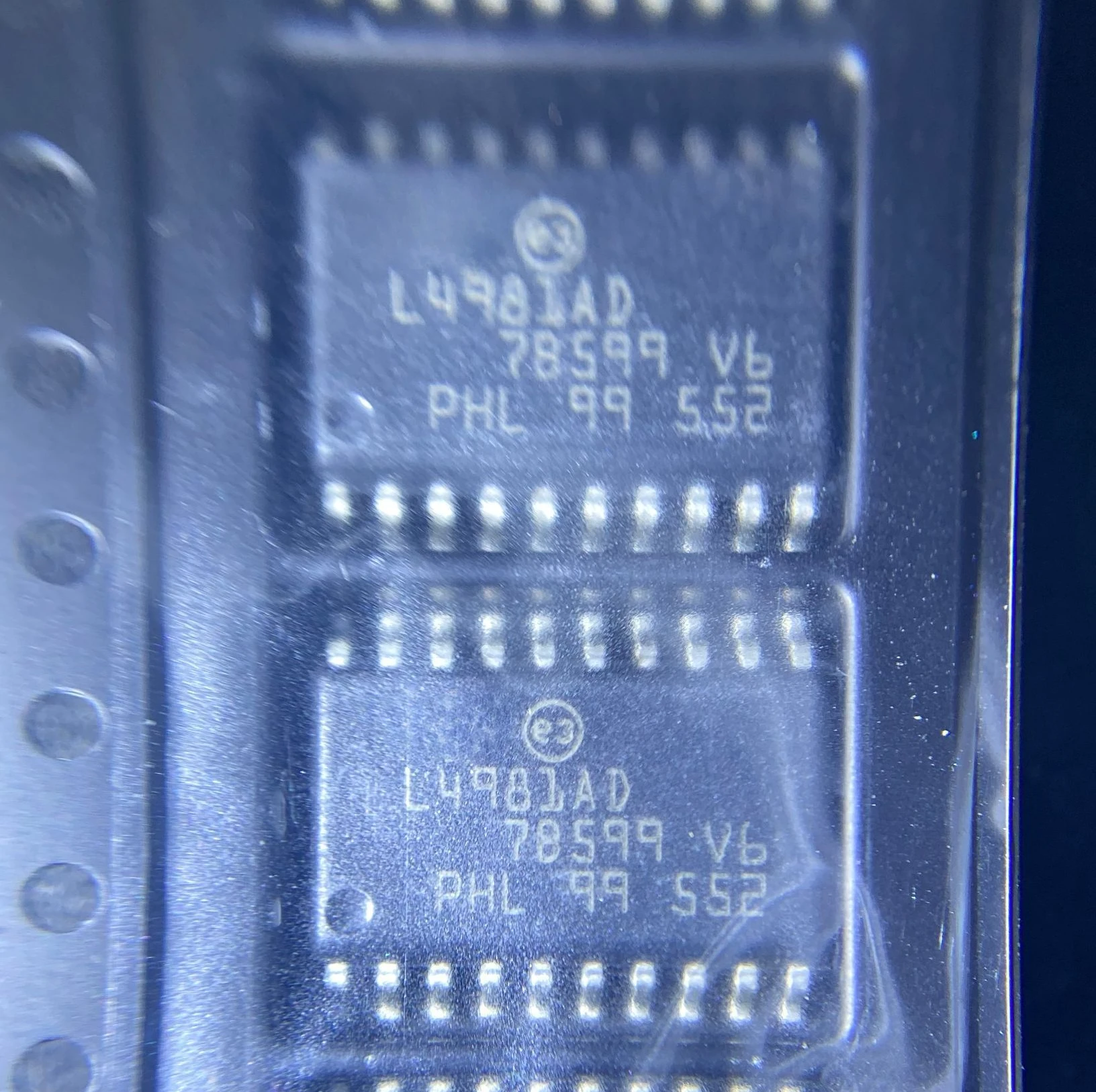 

10 шт./лот L4981 L4981BD L4981D L4981BD013TR L4981AD013TR L4981AD L4981D SOP20 новая стандартная.