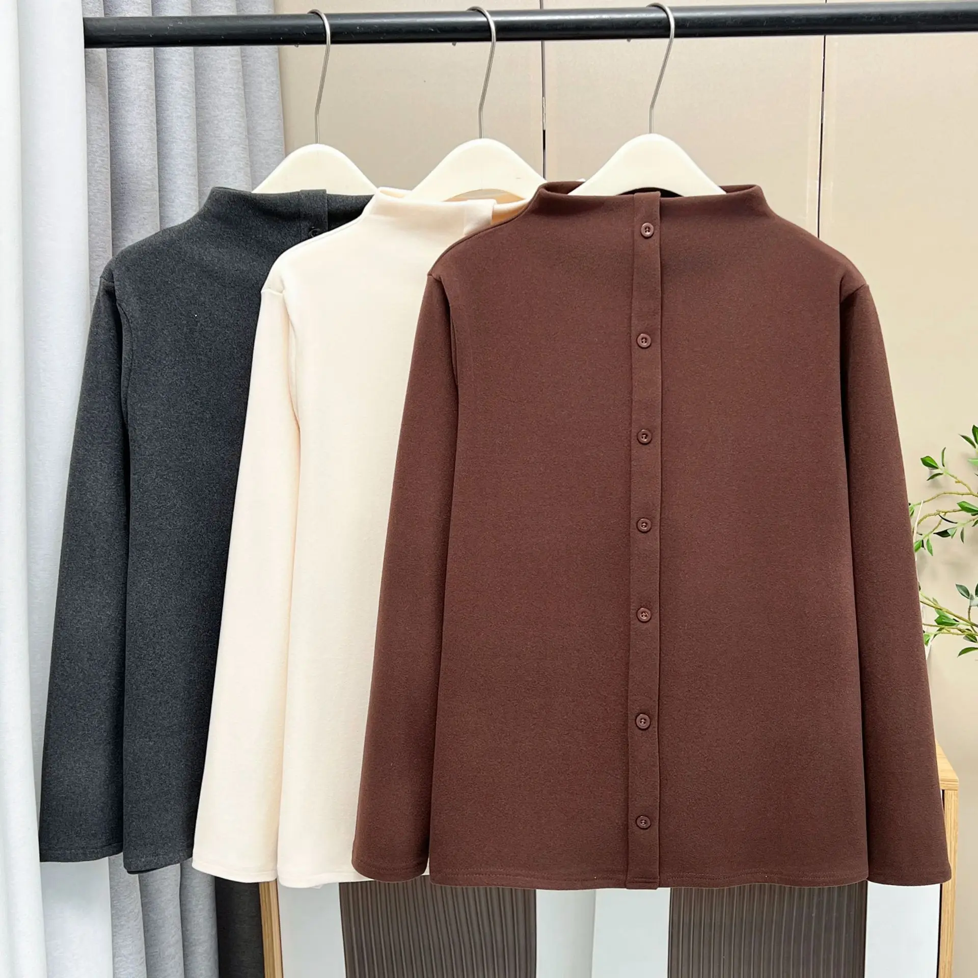 XXXXL Fashion Plus Size Women's T-Shirt New Autumn And Winter Style Simple De Velvet Warm Solid Color Long Sleeved Tops 2556