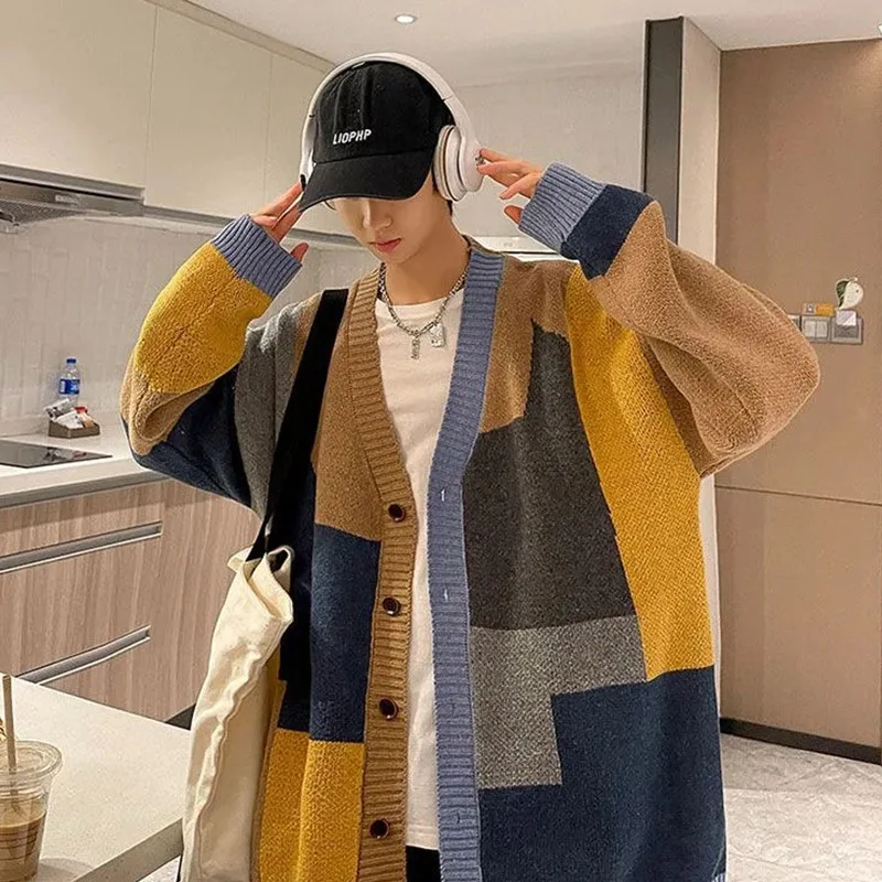 2024 Spring And Autumn Knitted Cardigan Coat Korean Edition Men's Outdoor Travel High Quality Loose V-Neck Contrast Knitted Coat