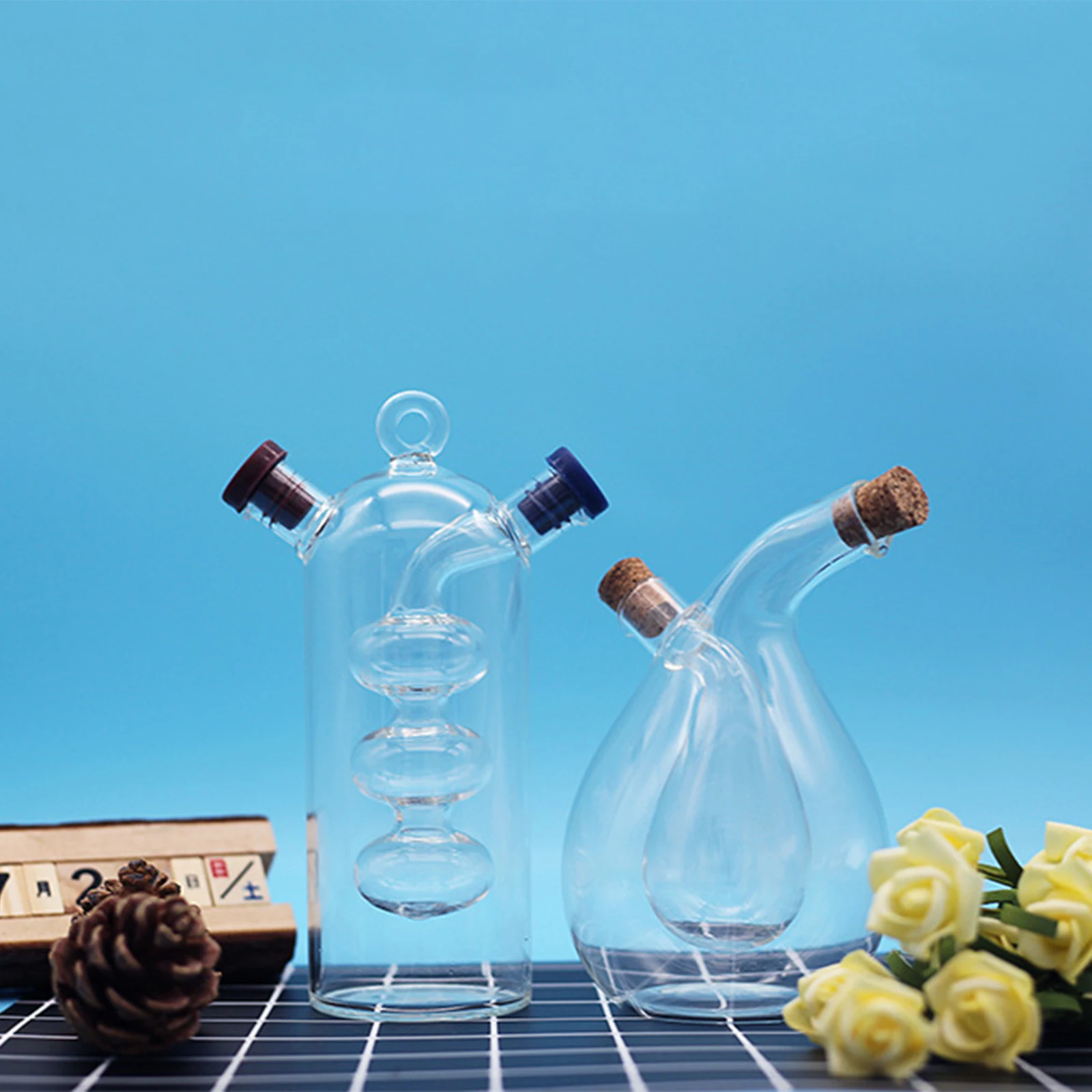 2 in 1 Oil and Vinegar Bottle Condiment Storage for Party Buffet Supplies Glass Bottle Condiment Seasoning Kitchen Storage