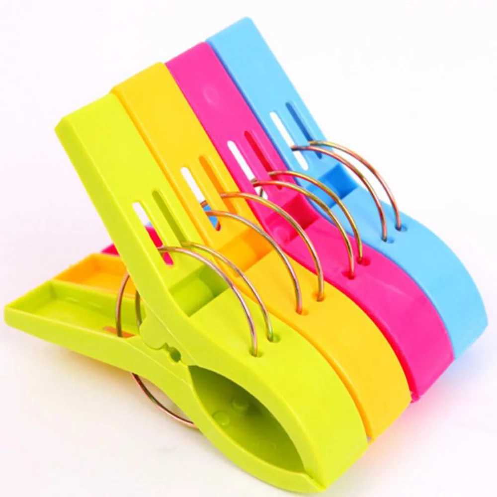 DERAYEE 8 PCS Clothes Clips Beach Towel Pegs Plastic Quilt Clips Laundry Pegs for Home Clothes Laundry Sunbeds Supplies 