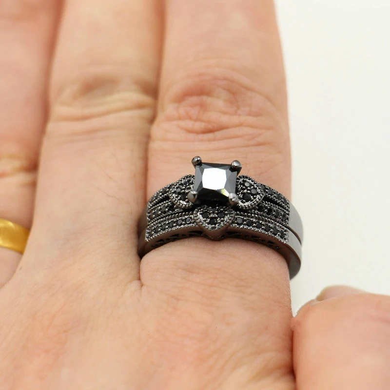 Womens Ring Couple Rings Finger Rings Jewelry Rings Ring Jewelry Fashion Jewelry for Lover Gifts Couple Rings for Women Black Rhinestone Female Rings Set Men Stainless Steel Ring Set
