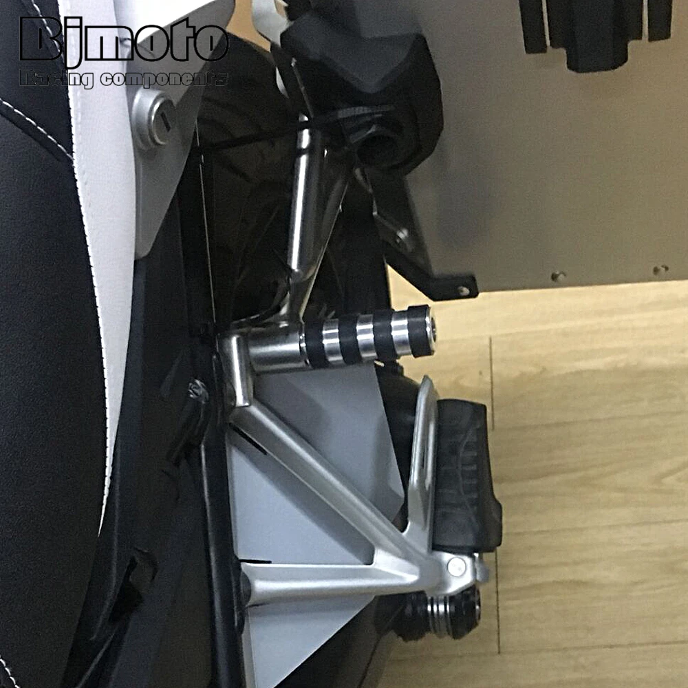 Adventure Motorcycle Lifting Handle Enhancement