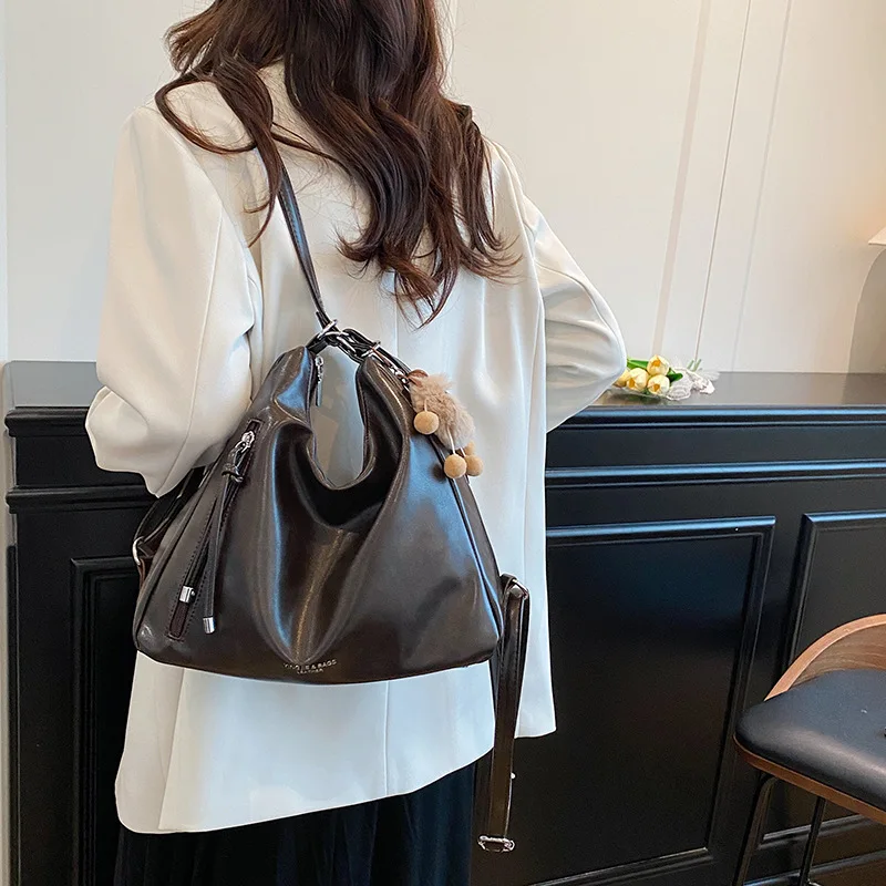 Women's Autumn New Style Big Tote Bag Simple Elegant Shoulder and Large Capacity Backpack