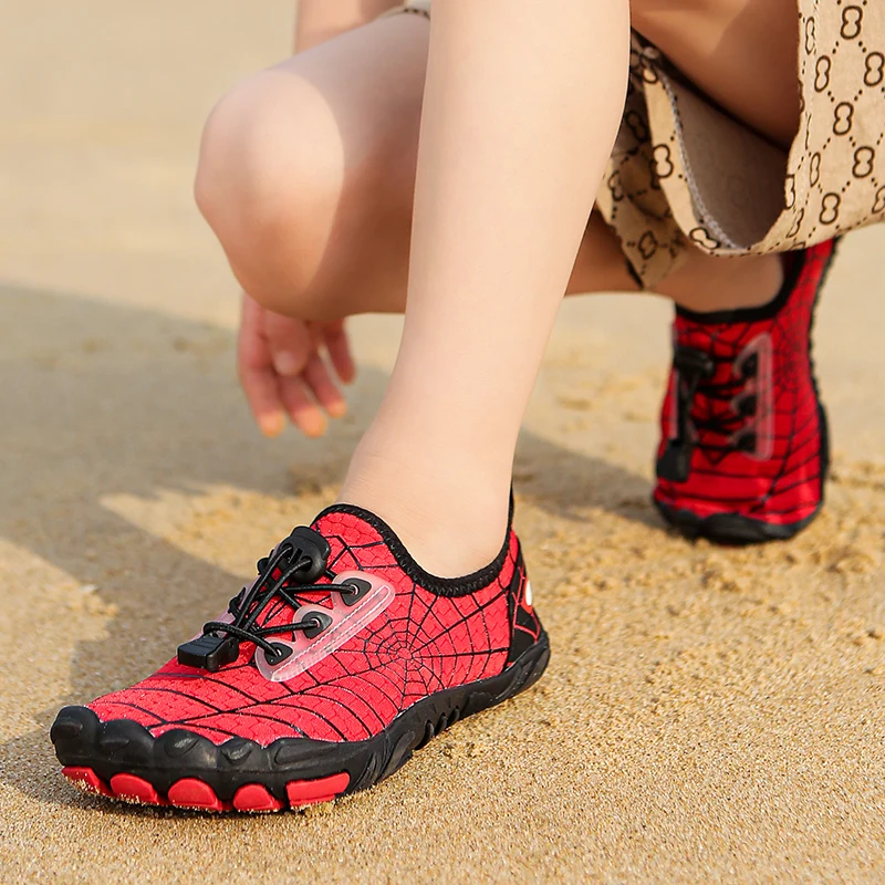 Kids Shoes Lightweight Barefoot Aqua Breathable Quick-drying Sneakers Beach Non-slip Slippers Soft Fit Heel
