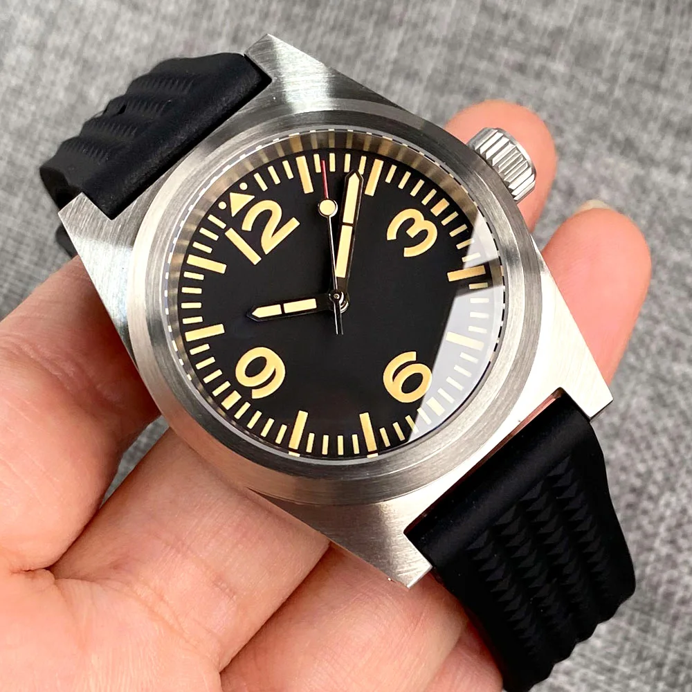 200m Waterproof Aviation Steel Automatic Watch Men NH35A PT5000 Yellow Arabic Numerals AR Domed Sapphrie Rubber Band Rejor 38mm