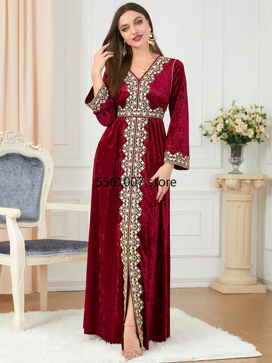 WinterMoroccanKaftanArabicLongDressWomenVelvetEmbroideredLaceTrimMuslimPartyDresses