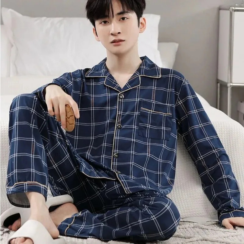 

2024 New Pajamas Men Autumn Winter Long Sleeved Cardigan Loungewear Set Young Casual Plaid Sleepwear Loose Fitting Homewear