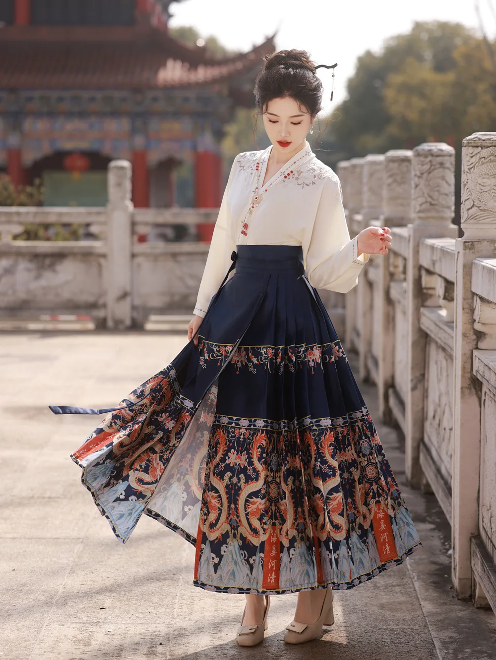 

Chinese Spring Casual Horse Face Skirt, Improved Dynasty Ruched Skirt Hanfu Mamianqun,Print Jacquard Skirt