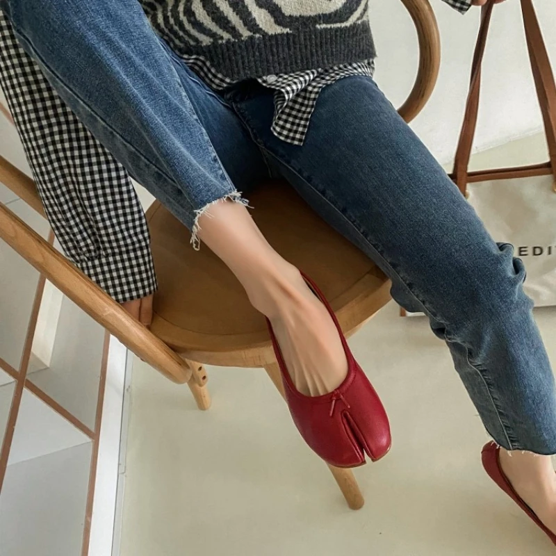 2024 Summer Genuine Leather Women's Casual Split Toe Shoes Women's Casual Ballet Flat Bottom Walking Shoes