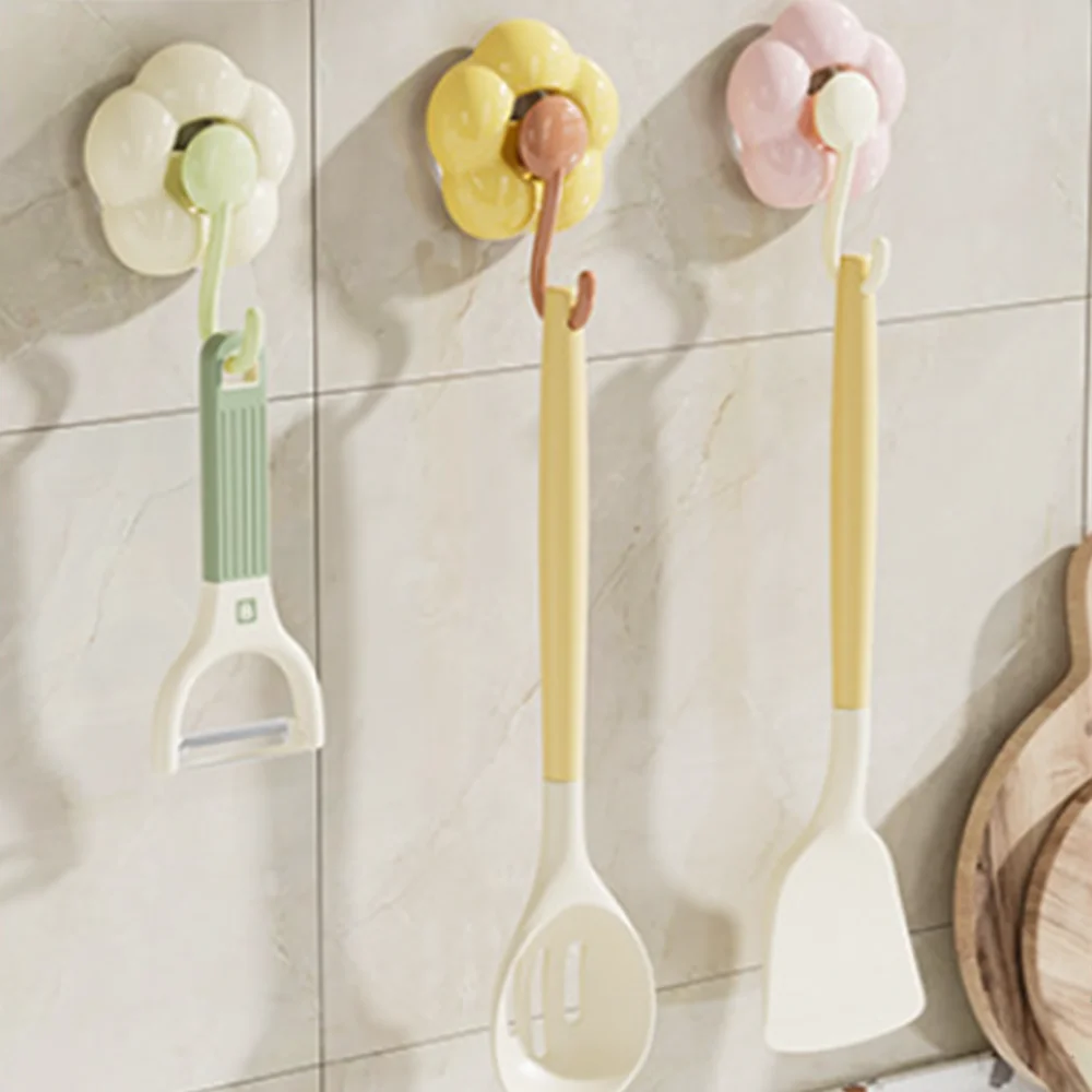 1pc yellow/pink/green flower suction cup hook, no punching and no marks, suitable for behind the bathroom door in the bathroom