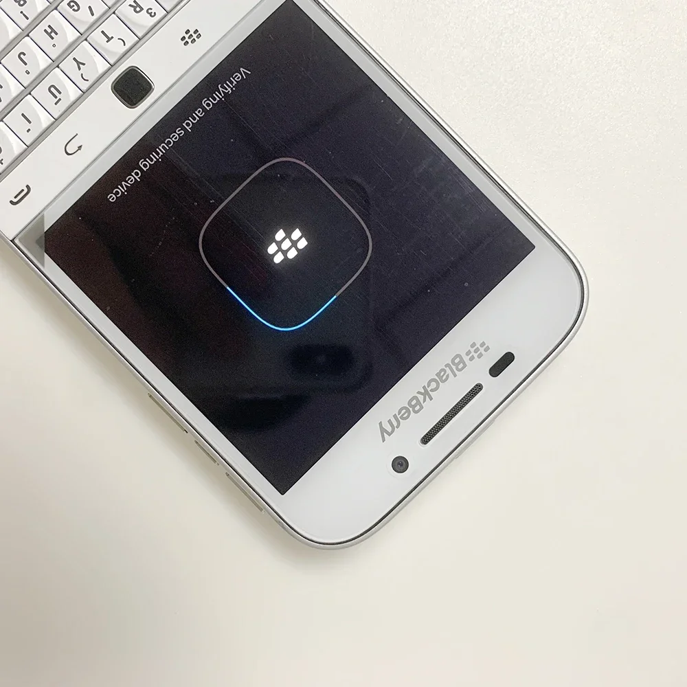 スマートフォン本体 BLACKBERRY Q20 BlackBerry Classic Q20 Smartphone 16GB Unlocked LTE Qwerty