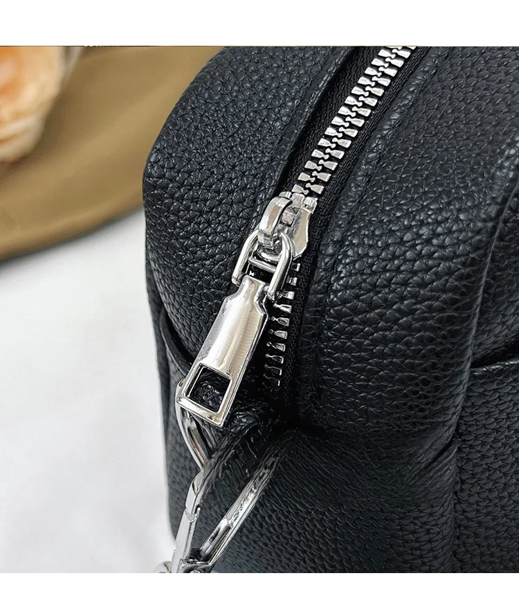2024 new women's with wide straps, fashionable and simple commuting casual single shoulder crossbody b, small square_voghion.com