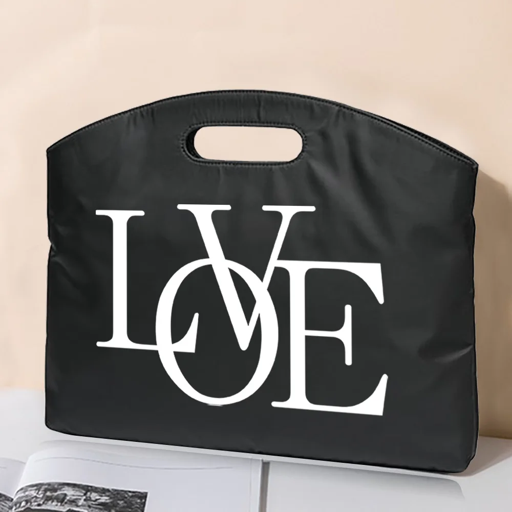 Рисунок 6 - Портфель офисный из материала для документов