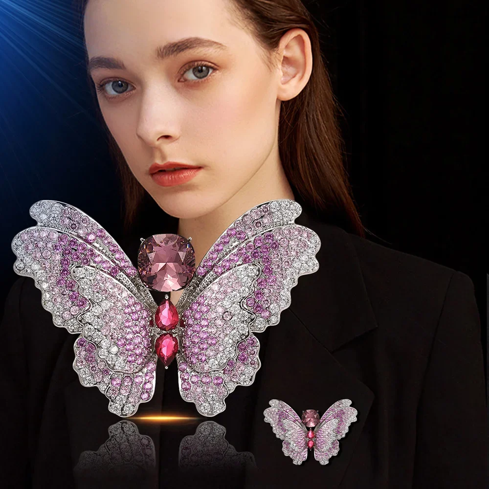 

Elegant Butterfly Crystal Brooches For Women Rhinestone Corsage Pin Ladies Wedding Gifts Overcoat Accessories Classic Jewelry