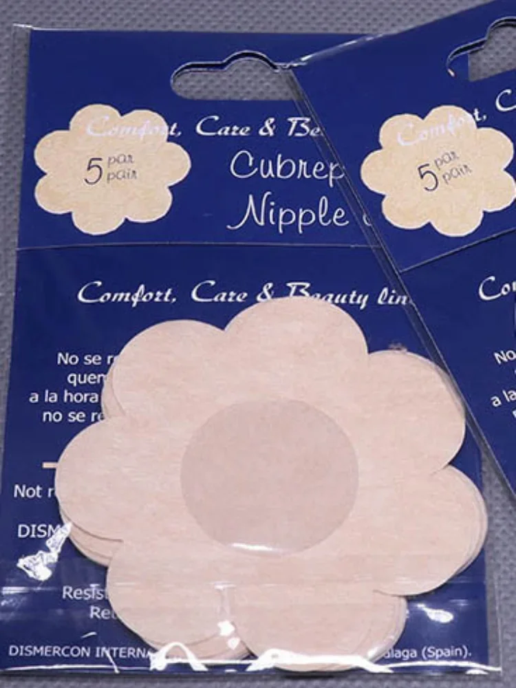 Silicone Nipple Cover Reusable Invisible Self Adhesive Silicone Breast Chest Nipple Cover Bra Pasties Pad for Woman