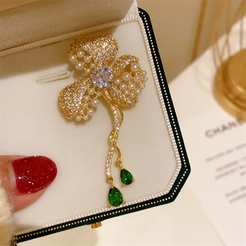 Imitation Pearl Brooches For Women Girl Gold Color Fashion