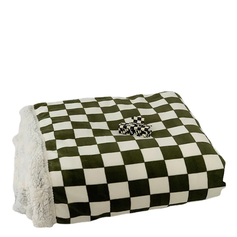 ������ ��Ÿ�� üĿ���� ���� �ܿ� ���, �β��� ���� ���� ���, ���� ���� ��� ���� ������ �̺�