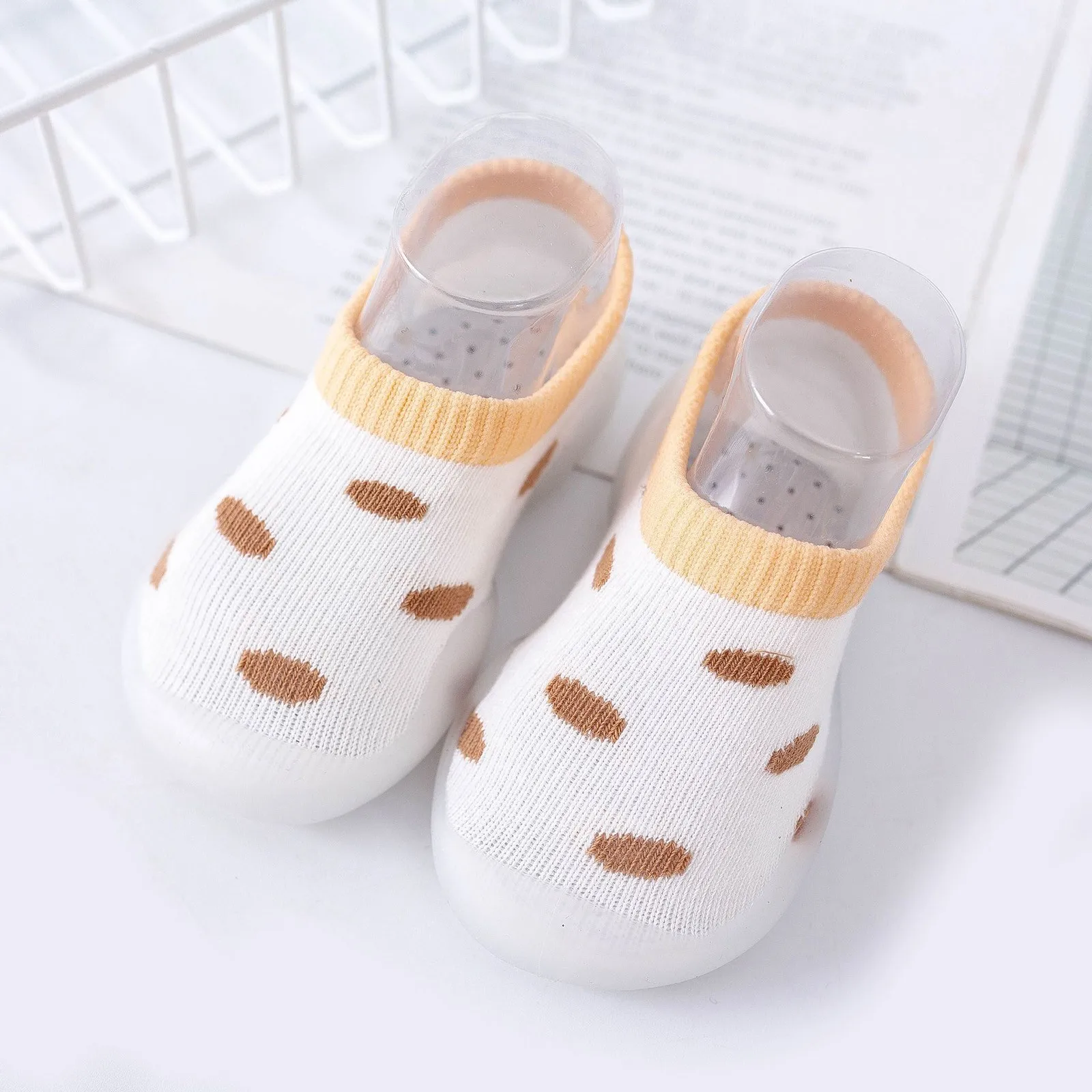 最大81OFFクーポン Jinzhaolai Unisex Baby Leopard Shoes Children Slippers