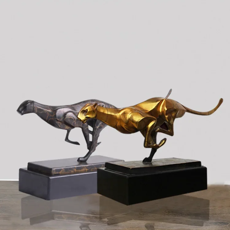 

Brass Leopard Decoration Bronze Crafts Surpassing Leopard Office Desktop Decoration Business Celebration Gifts