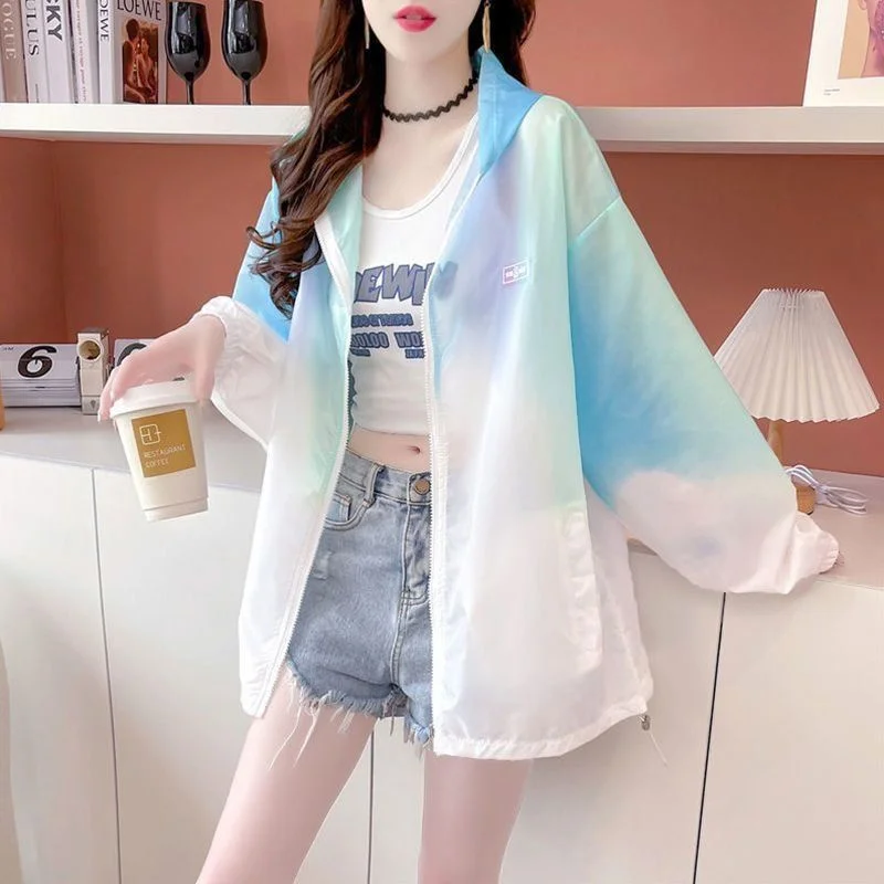 Loose Hooded Sunscreen Clothes Women's 2024 New Summer Wild Thin Coats Student Thin Zipper Jacket Colorful Tide Mermaid white384