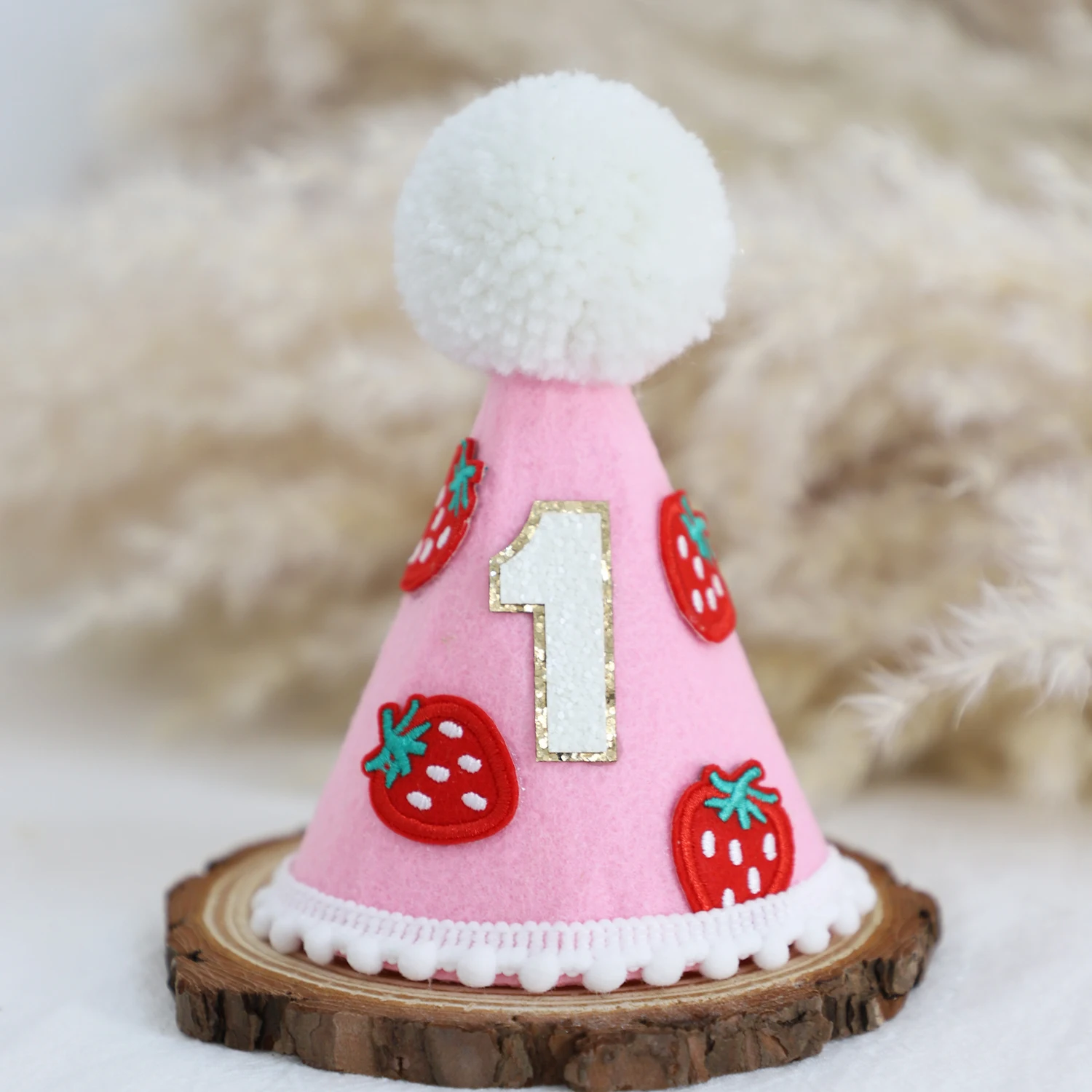 1pc Strawberry 1st Birthday Hat Handmade Party Decoration Pink Cone Hat First Birthday Photography Atmosphere Prop for Girls
