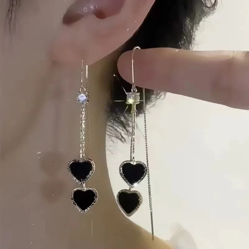

Корейские модные ювелирные серьги, черные длинные серьги Love с крупными кисточками, элегантные и милые серьги для женщин, оптовая продажа