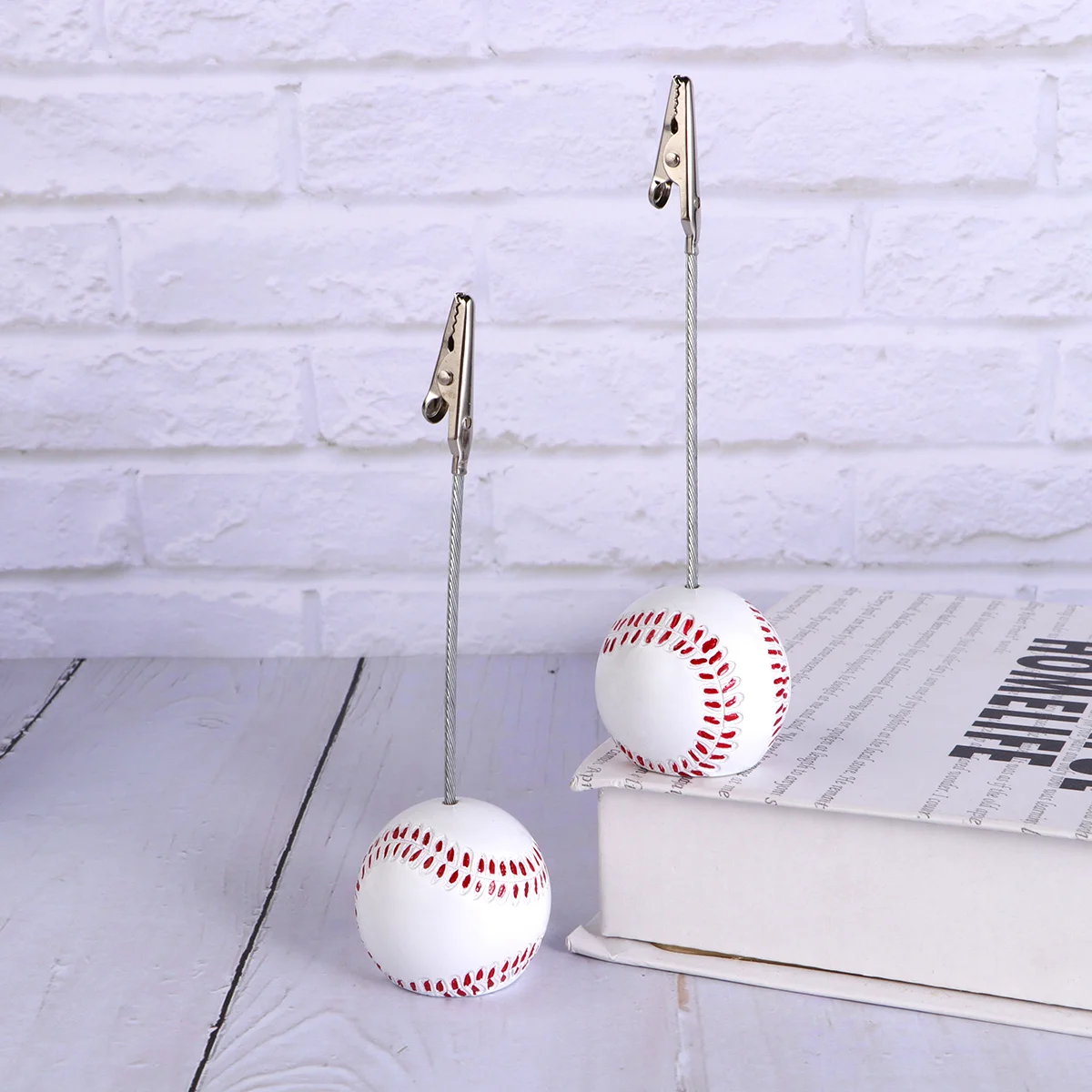 

5pcs Table Holder Stand Baseball Shape Memo Clip Name Place Holder Home Decoration for Office Office Banquet Wedding Party