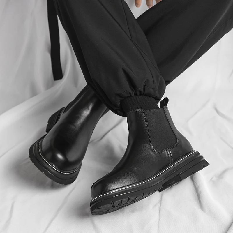 Mens Chelsea Boots Brand Retro Comfortable Fashion Men Boots Casual Wedding Party Cow Leather Designer Leather Nude