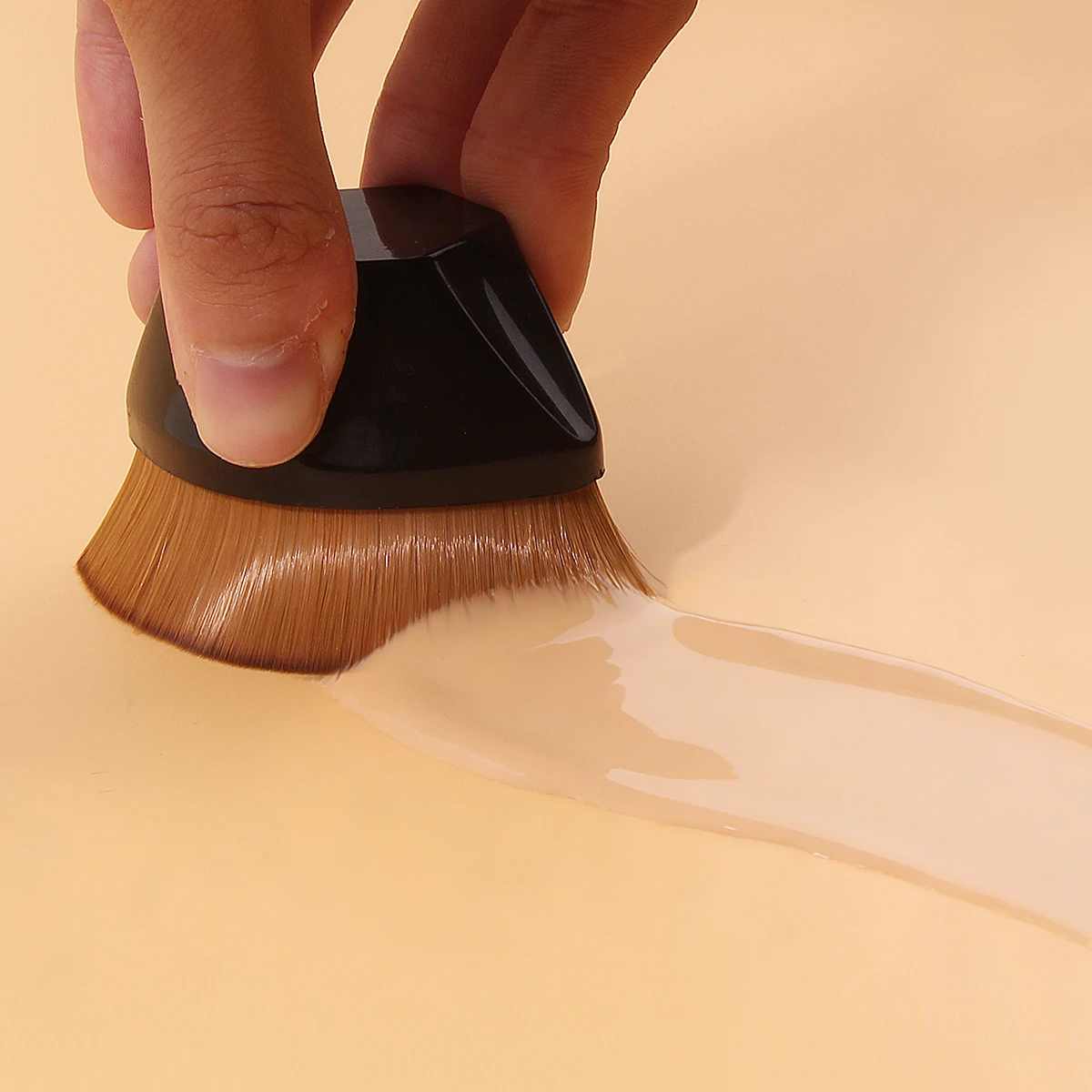 فرش مكياج الوجه الناعمة المكونة من 3 قطع لكريم الأ...