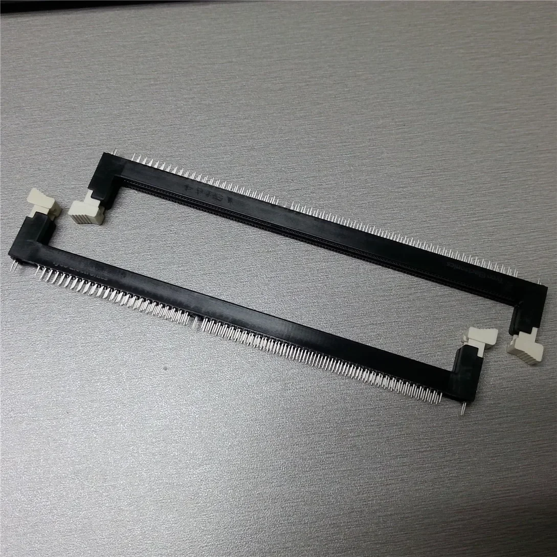 Náhrada ploše DDR3  paměť karta žlábek 1.5V 240pin nástrčkový černá