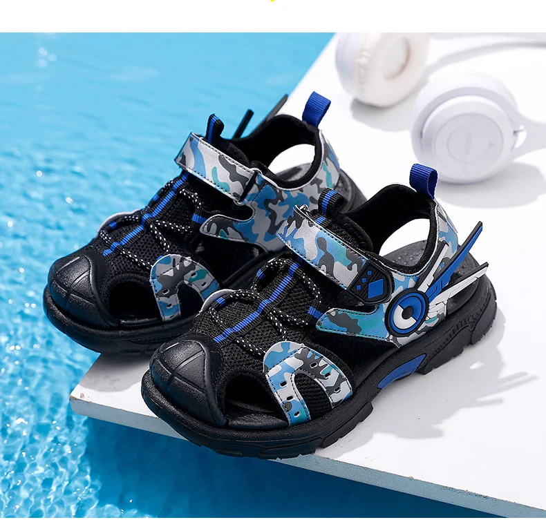 2022 New Summer Kid Non-Slip Shoes Boys Girls Beach Sandals Two Wear Antiskid Lightweight Fashion Sneaker Water Shoe For Child children's sandals near me