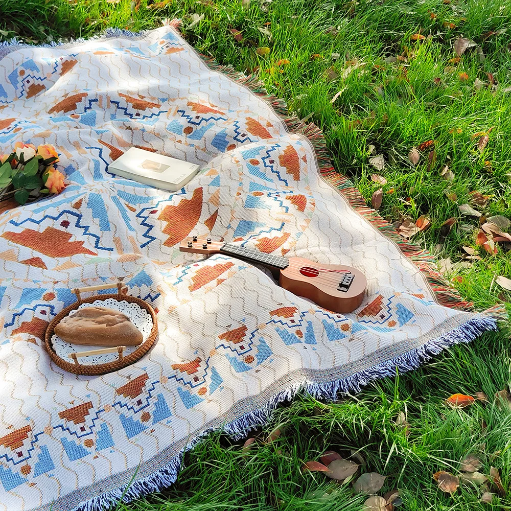 Bohemian Geometry Picnic Mat with tasselsThickened Ins Style Outdoor Mat Camping Picnic Cloth Bohemian Carpet 3