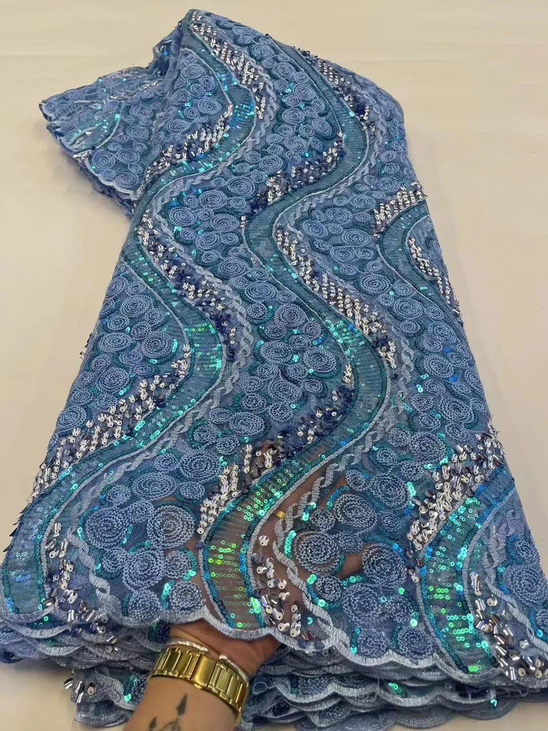 

2022 Последняя мода африканская 5 + 2 ярда Bazin богатая ткань швейцарская Высококачественная парчовая хлопчатобумажная кружевная ткань для женского вечернего платья