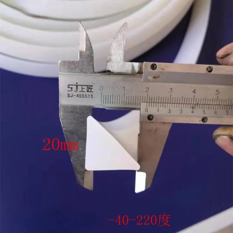 1m Triangle silicone strip solid sealing strip equilateral silicone rubber high temperature resistant silica gel