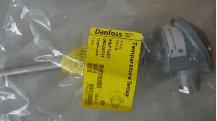 

Danfoss temperature sensor temperature transmitter MBT5252 084Z8231 original