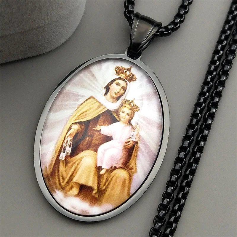 Virgin Mary & Baby Jesus Glass Pendant Necklace 3