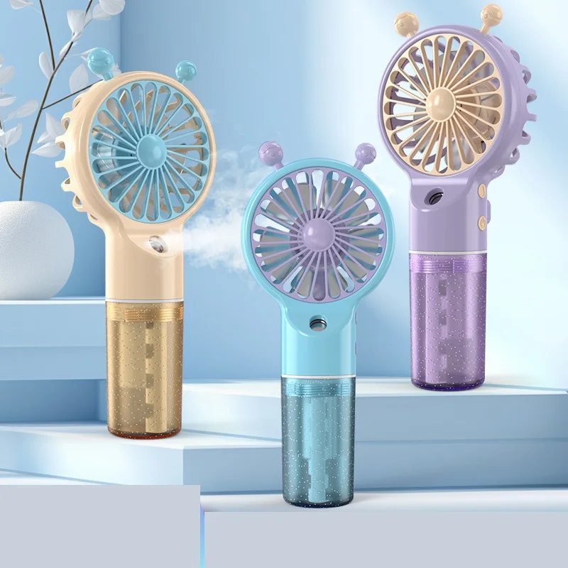 

Портативный мини-кондиционер с распылителем и USB-зарядкой