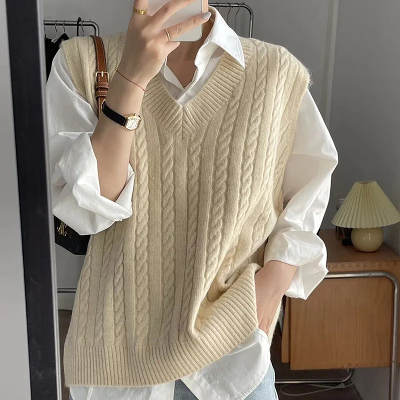 

Vintage V-neck Knitted Cashmere Vest for Women 2023 Autumn New College Style Twists Sweater Waistcoat Sleeveless Pullover Tops