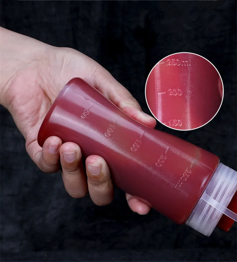 Food Grade Squeeze Bottle Plastic Squirt Bottle with Twist On Cap and Discrete Measurements for Ketchup/BBQ/Sauces