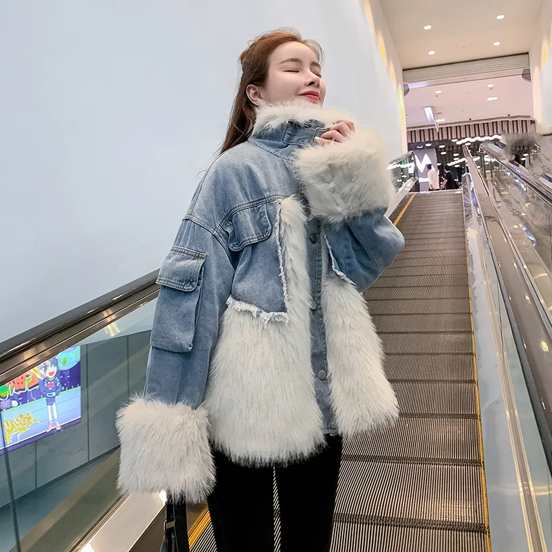 

2022 Thick Faux Fox Fur Jackets Female Patchwork Denim Coats Ladies Long Sleeve Loose Warm Outwear Women Winter Fashion