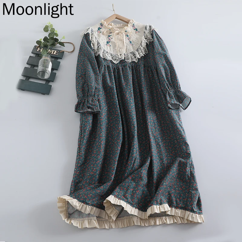 

Платье женское хлопково-льняное с вышивкой, винтажное свободное с круглым вырезом, длинным рукавом, на шнуровке, в японском стиле девушки-Мори, осень