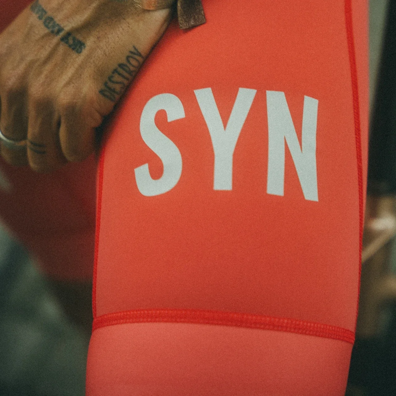 Long distance riding SYN Unisex Bib Shorts Shockproof sponge seat Bottom MTB Shorts Women Men